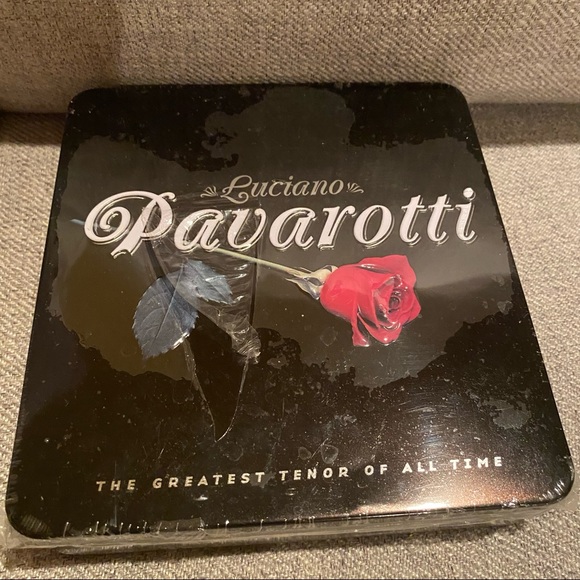 Luciano Pavarotti The Greatest Tenor Of All Time 3 Disc Set Brand New - Picture 1 of 2